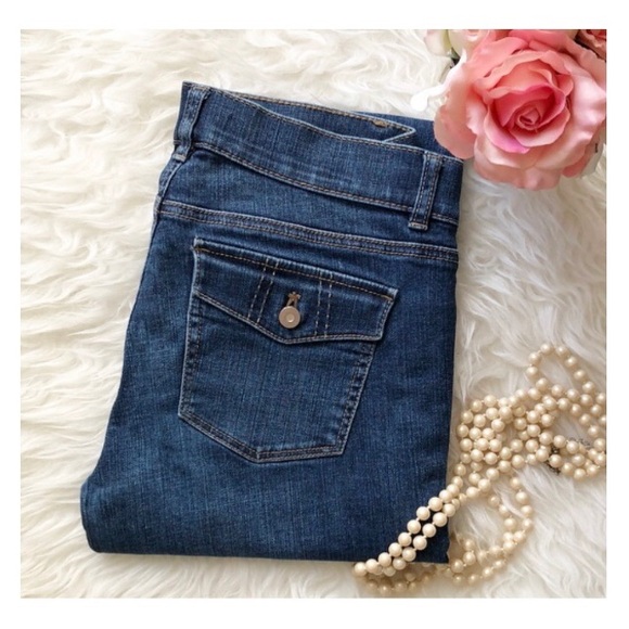 White House Black Market Denim - WHBM • NOIR Size 4 Cropped Denim Jeans